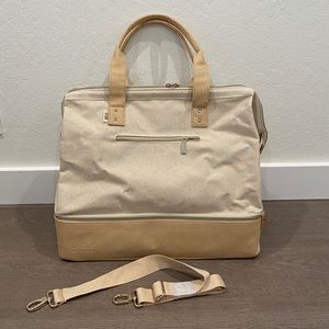 LIKE NEW BÉIS/beis Weekend Bag